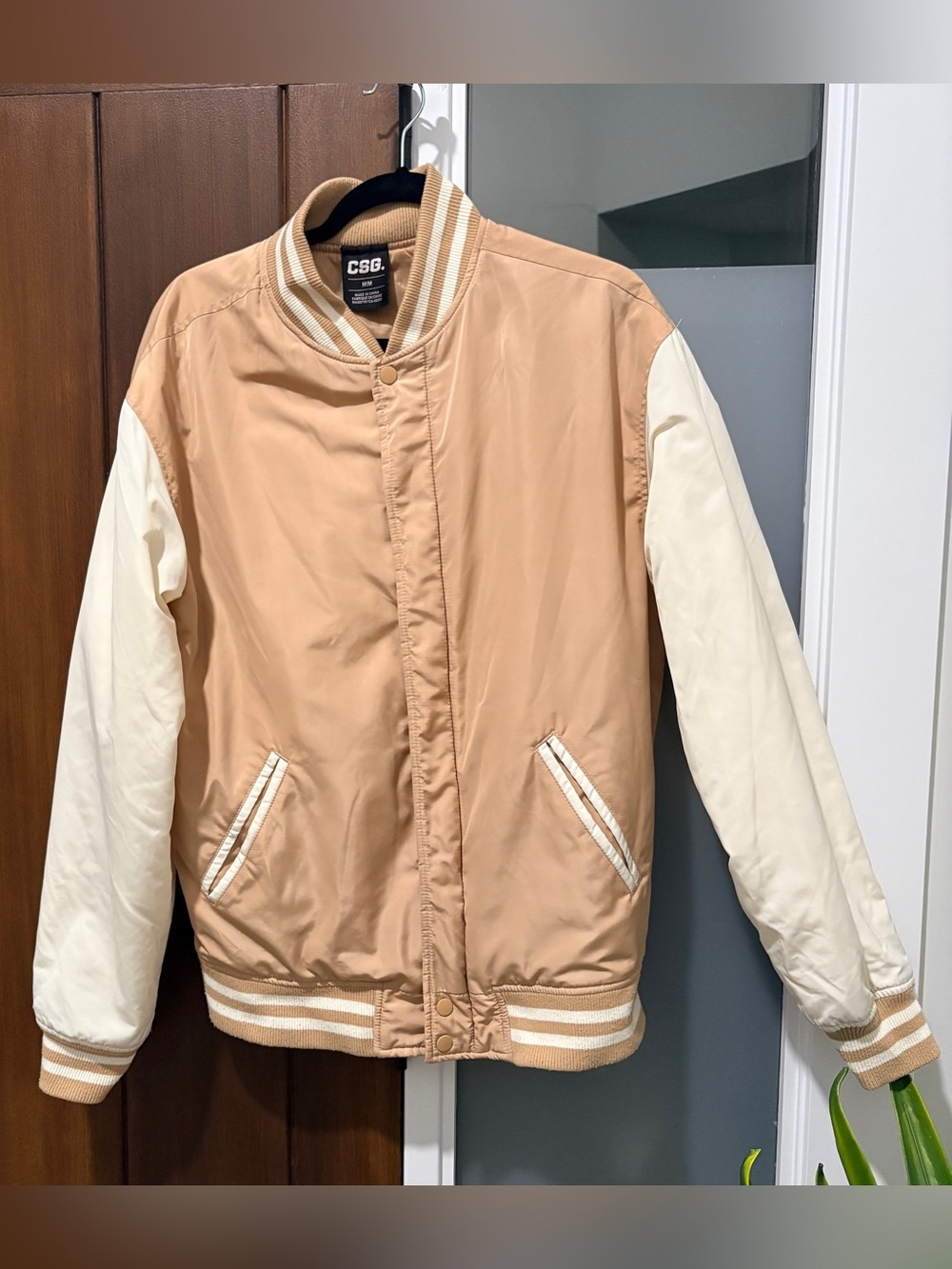 CSG Champs Sports Snap Front Lightweight Varsity Bomber Jacket Beige Tan Size M